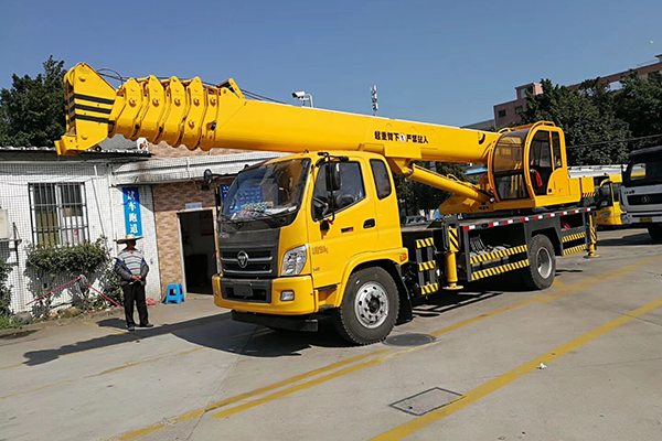 登高作業(yè)車的安全保護(hù)裝置有哪些呢？